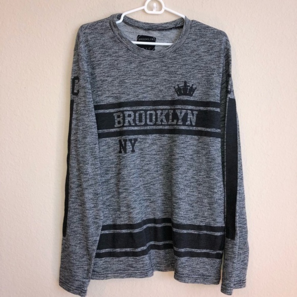 Brooklyn Calling Top NYC Long Sleeve Gray Black
